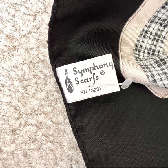 Vintage SYMPHONY SCARFS Dog Print Collectible Square Scarf—OS - Picture 3 of 13